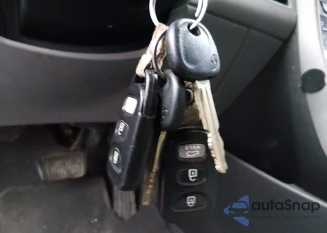 2013 Hyundai Elantra Gls/Limited from USA, damaged, VIN 5NPDH4AE2DH160952